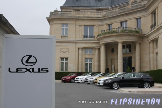 Lexus 300h. France – Lexus has come a